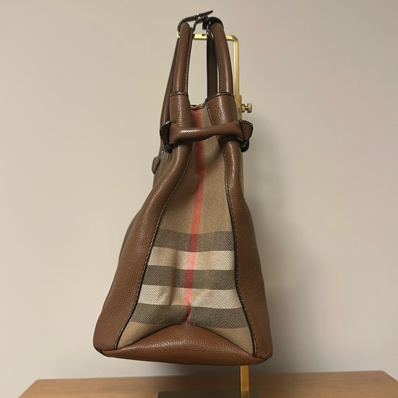 Burberry Medium Banner Bag  - Brown - Picture 4 of 13